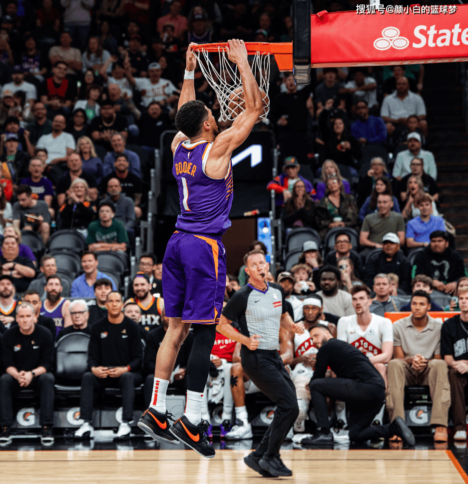 猛龙大胜尼克斯，连胜终结