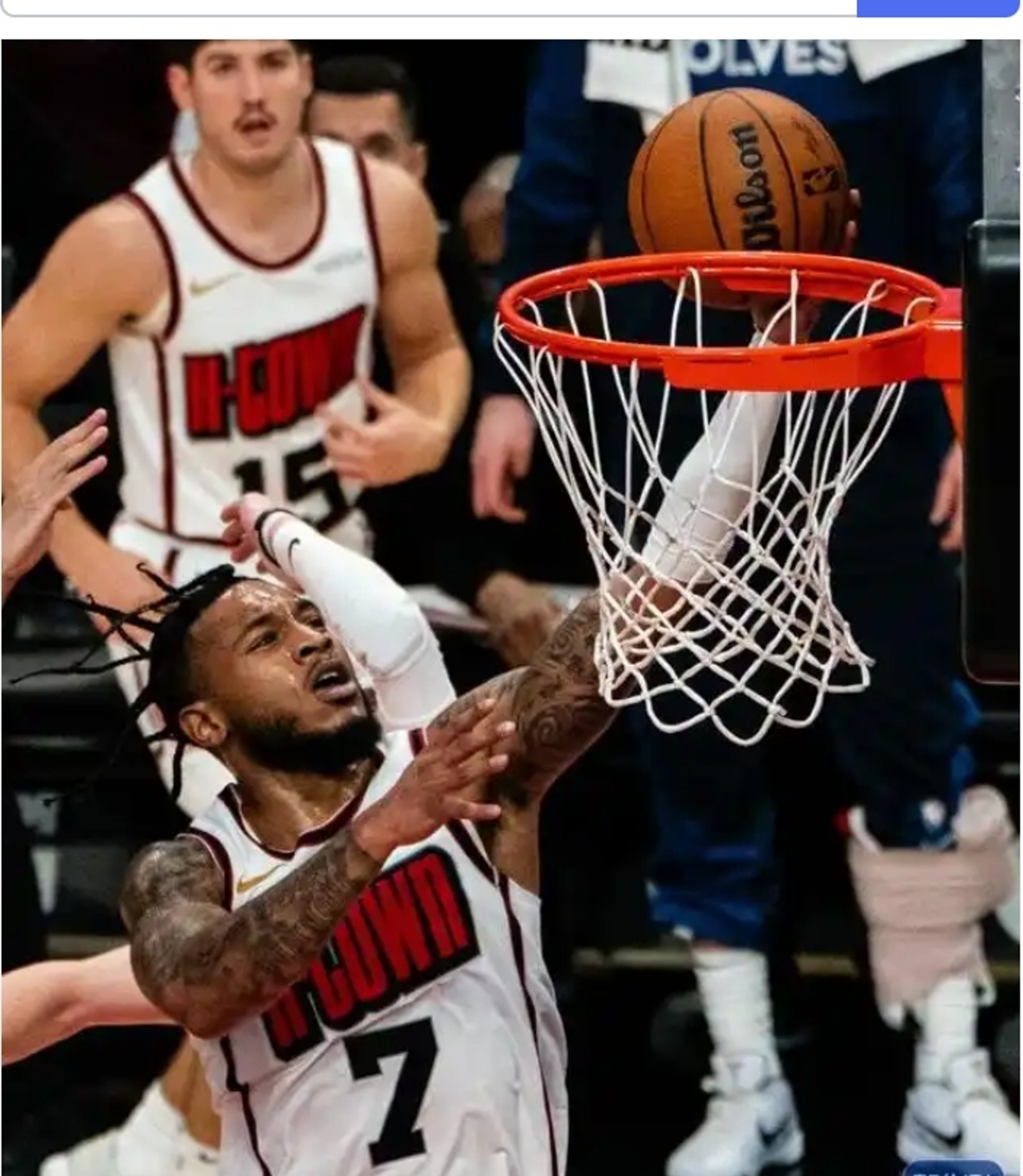 火箭主场惊险战胜森林狼 火箭主场惊险战胜森林狼