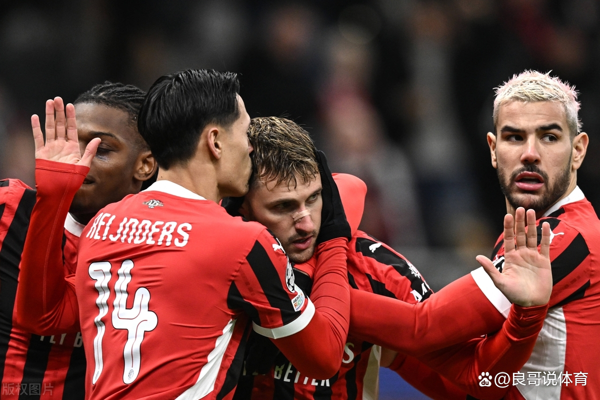 关于马德里竞技鏖战AC米兰,范佩西送出助攻的信息 关于马德里竞技鏖战AC米兰,范佩西送出助攻的信息