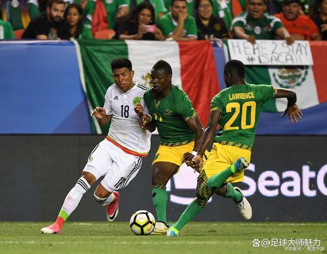 墨西哥队大比分战胜厄瓜多尔，晋级形势有所提升