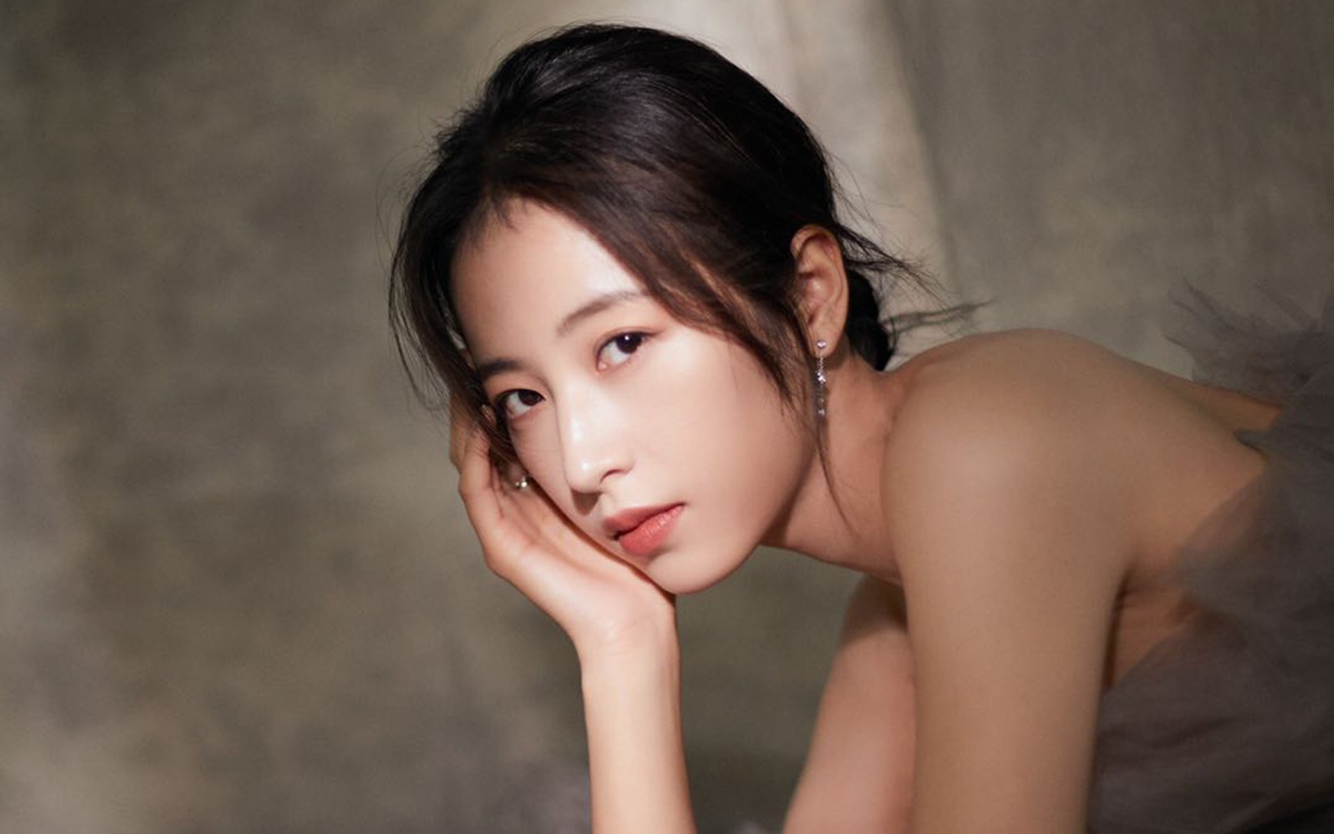 戈麦斯爆发梅开二度,哥斯达黎加轻取日本展现团队威力