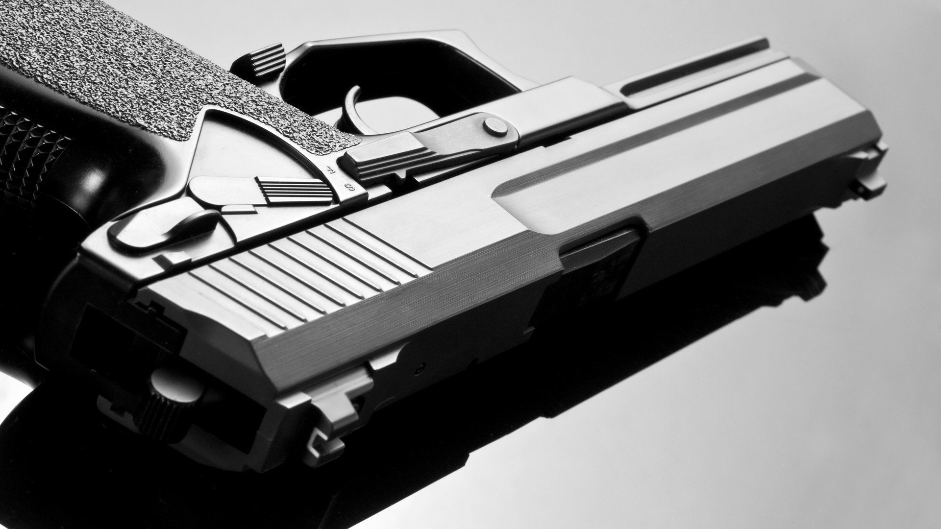 意甲焦点战烽火连天，鹈鹕轻取山西队展篮球跨界魅力