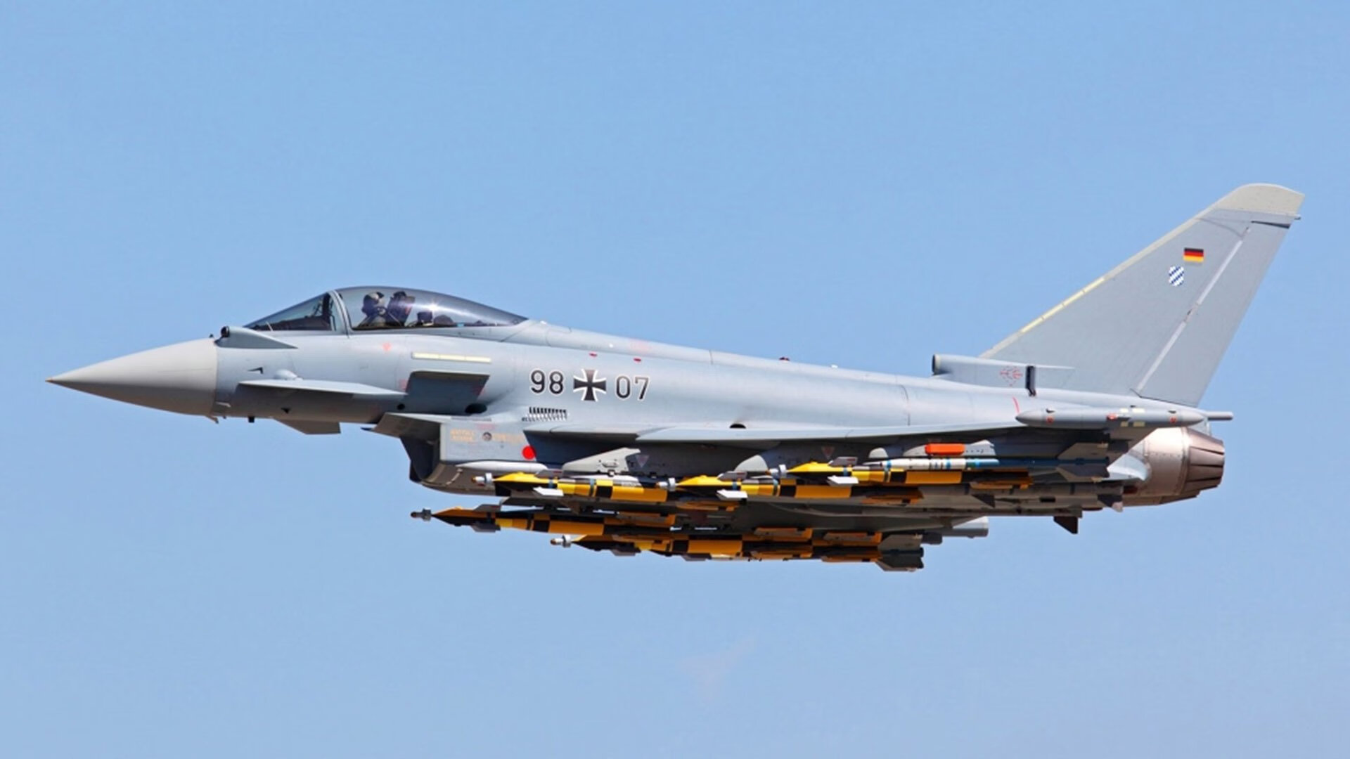 沙特轻取拉齐奥，阿克成为关键先生—友谊赛中的亚洲之光闪耀欧洲