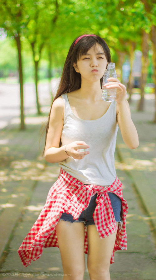 烈焰之舞，努涅斯在塞维利亚风暴中加冕，宣告美加墨时代到来